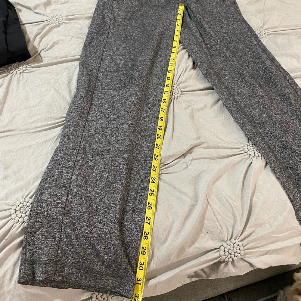 Lululemon kung fu 2.0 pepper MEDIUM discontinued